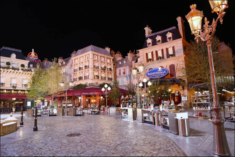 Photos publiées sur Facebook par Disneyland® Paris - Page 7 10957010
