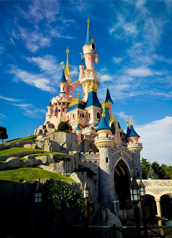 Photos publiées sur Facebook par Disneyland® Paris - Page 8 11038710