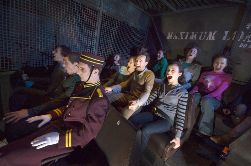 Photos publiées sur Facebook par Disneyland® Paris - Page 7 88555810