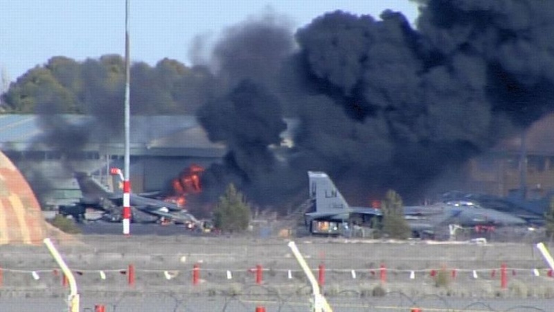 Dix morts dont huit Français après le crash d'un F-16 grec en Espagne Pho2c810