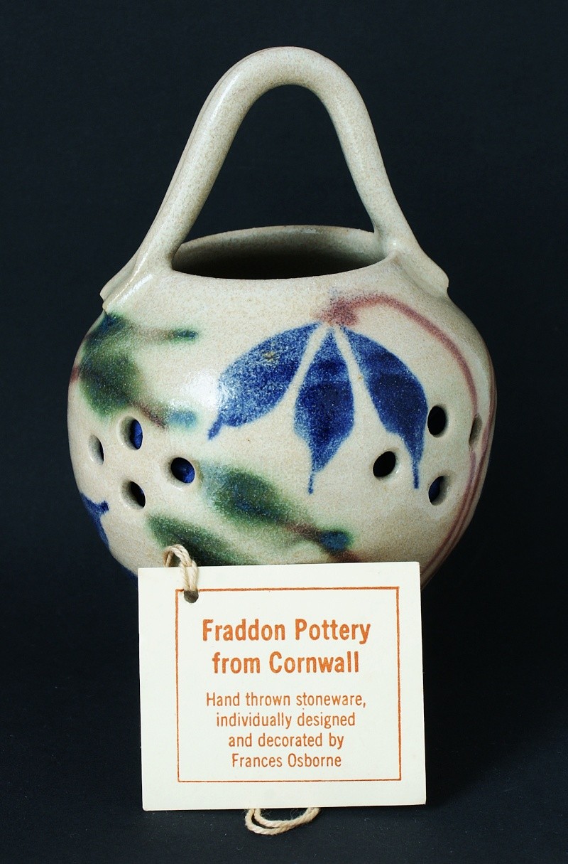 Frances Osborne, Fraddon Pottery Dsc01214