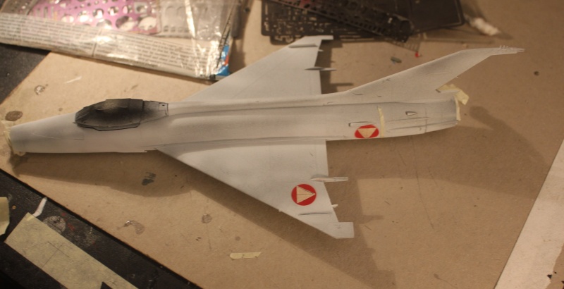 1/48  Mig 21 f13   Trumpeter    FINI - Page 2 Img_8221