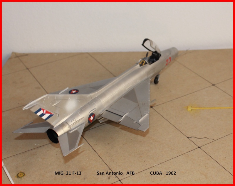 1/48 Mig 21 f13 Trumpeter FINI - Page 2 Img_8317