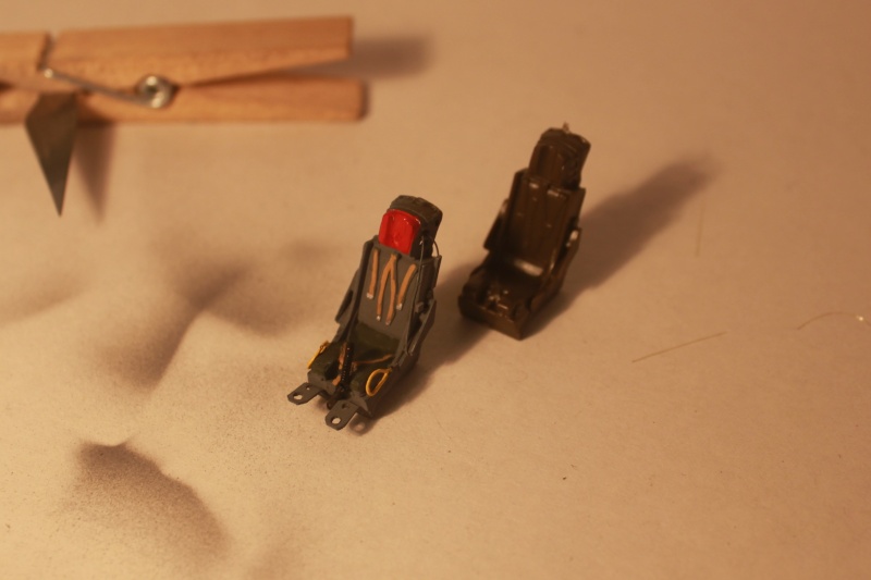 1/48 F 105 Thunderchief Monogram FINI Img_8332