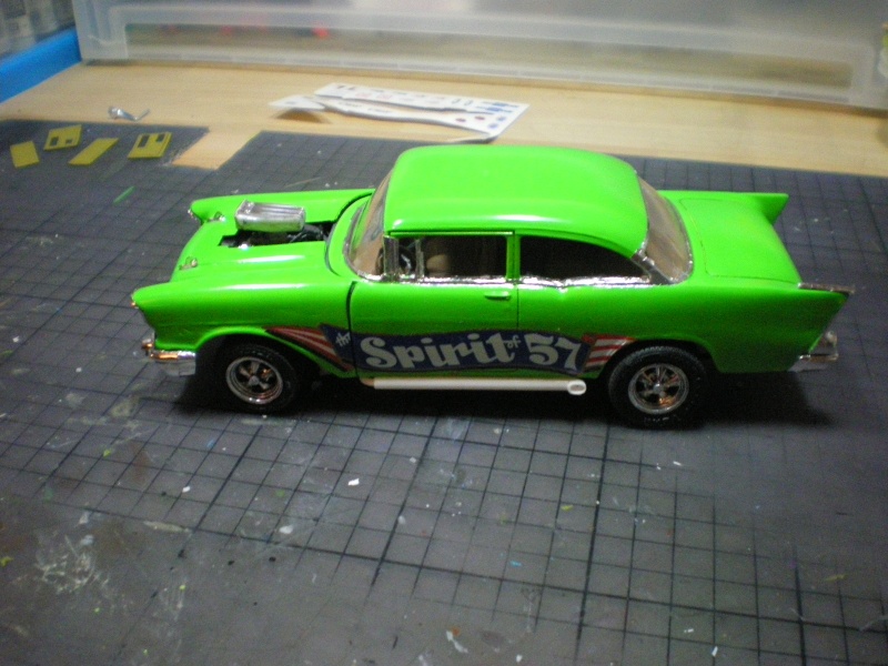 57 chevy 1/25 - Page 2 Avion_18