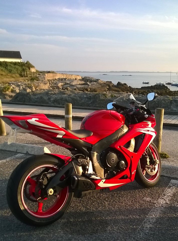 750 GSXR 2006  10628811