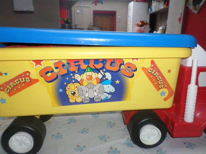 Camion - Cirque (150001) 15000111