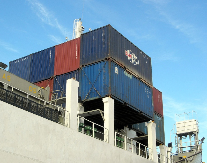 Le plus gros porte container du monde arrive en GB Conten10