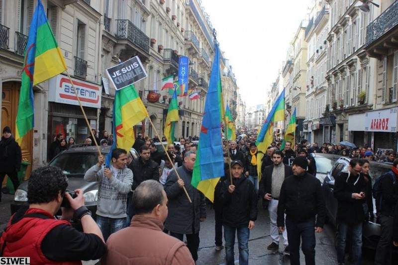  Marche historique contre le terrorisme à Paris, les Kabyles marchent en force 165