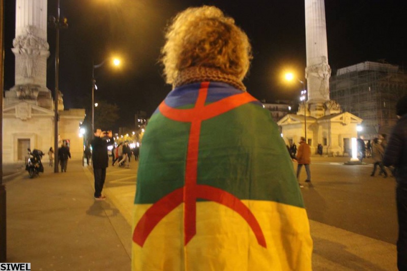  Marche historique contre le terrorisme à Paris, les Kabyles marchent en force - Page 2 179