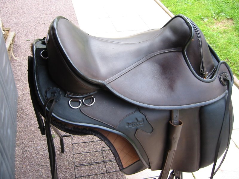 Choisir sa selle barefoot et ses accessoires Img_0016