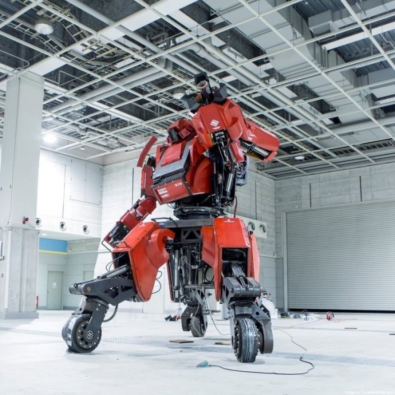En vente sur Amazon : un robot de guerre à près de 900.000 euros  O-kura10
