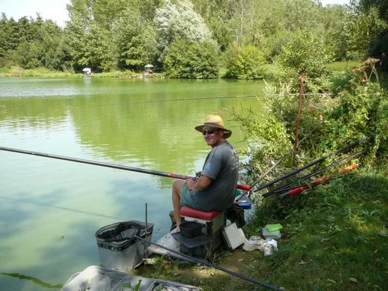 concours individuel  sur le plan d'eau de chuzelles le 19/08  - Page 2 P1090524