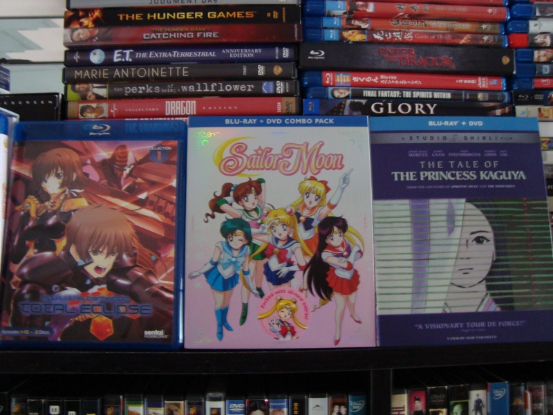 manga - Your Anime/Manga Collection (DVD/Blu-Ray box sets, figures, manga volumes, all merchandise!) - Page 8 Dsc00411