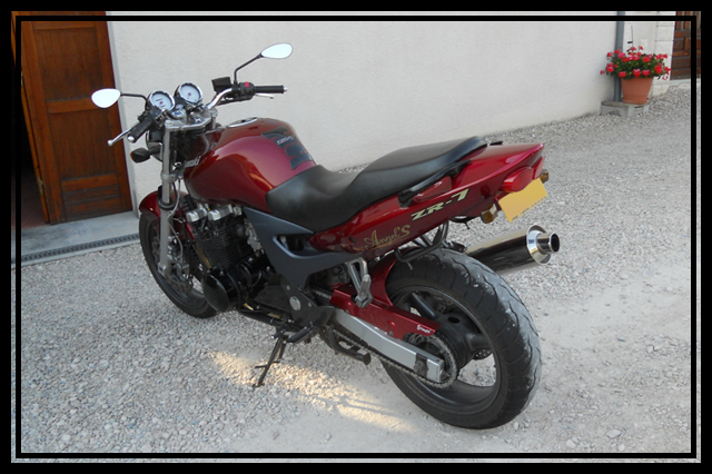 Vends Kawasaki ZR-7 Zr-7_011