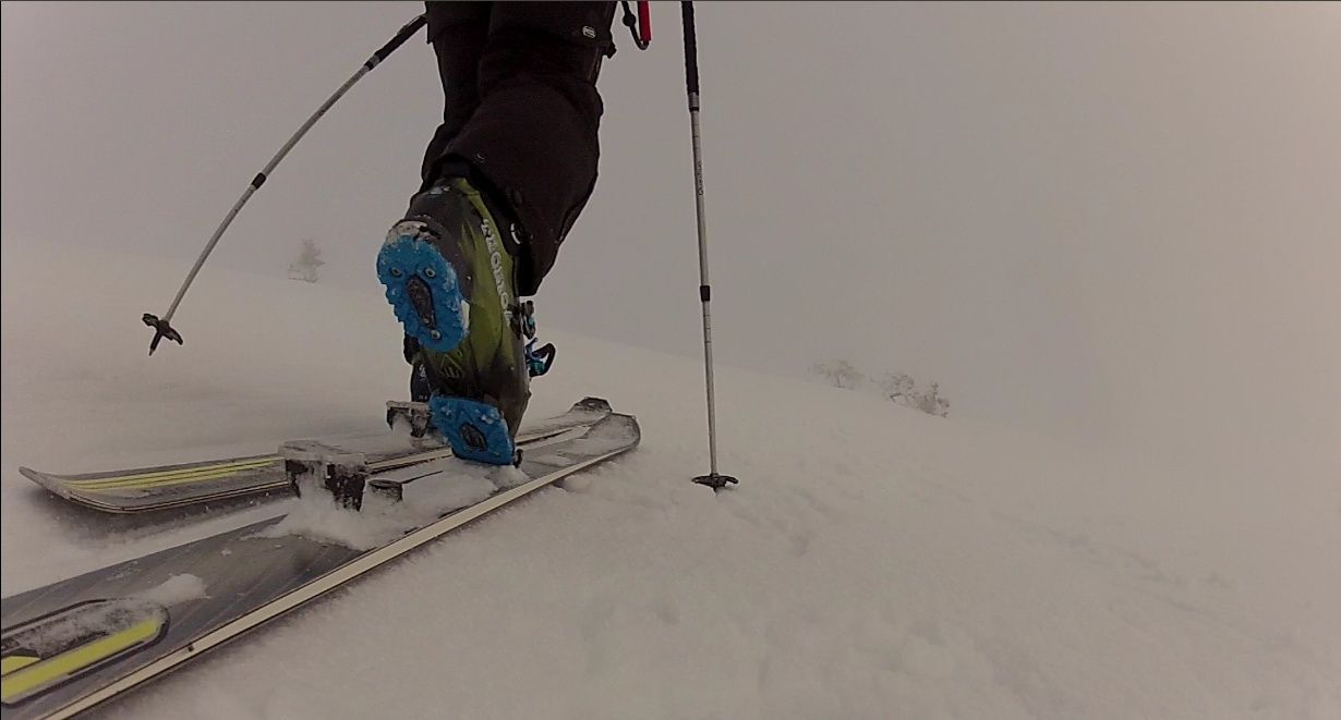 Credi 18 C'est Suppeyre le snowkite, Ah Peau le brouillard Rando110