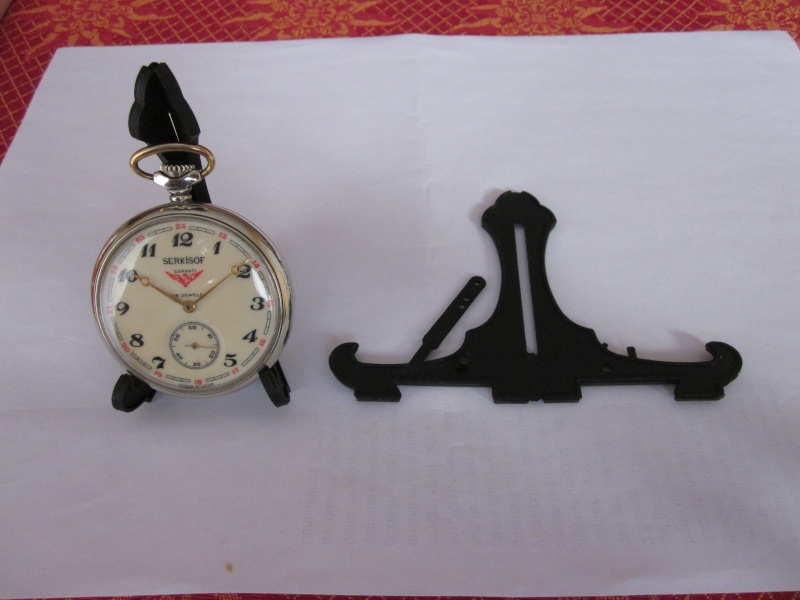 Exposer une montre de gousset : solution chinoise  00111