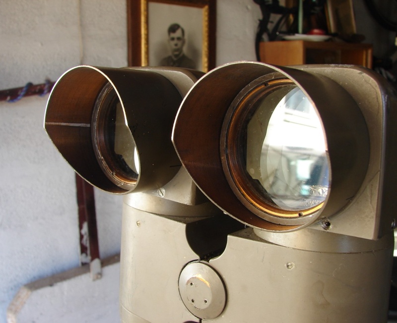 Longue-vue binoculaire d'artillerie Dsc05241