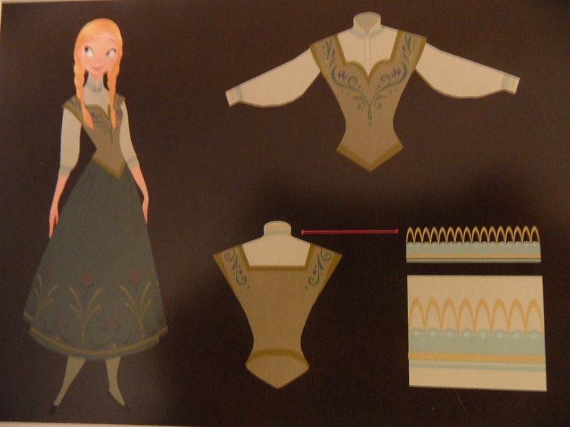 [costumes] Robes de Princesses et tenues de Princes - Page 16 Sam_0112