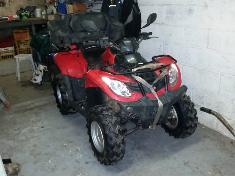 {VENDU}Vends Kymco 300 MXU  20150113