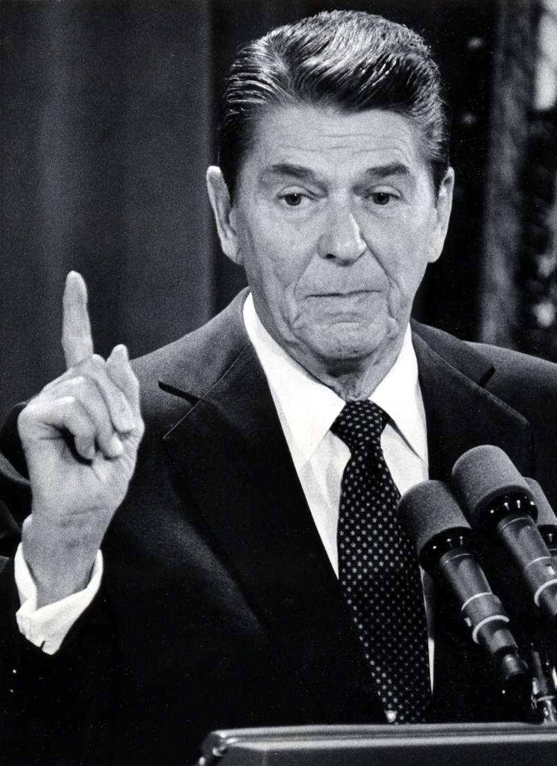 Paquet Mariani de Relance de l'Economie Reagan10