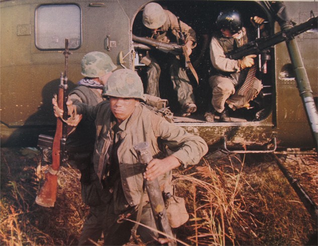Les Images de la Guerre du Vietnam - Page 5 00c810