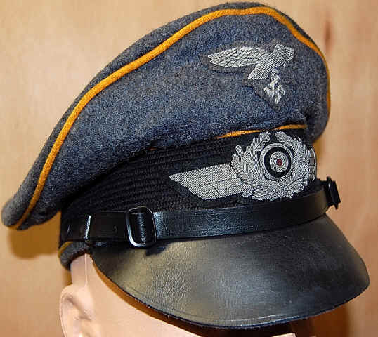 Upgrade your Luftwaffe uniform/ amélioration de votre uniforme Mutzlw11