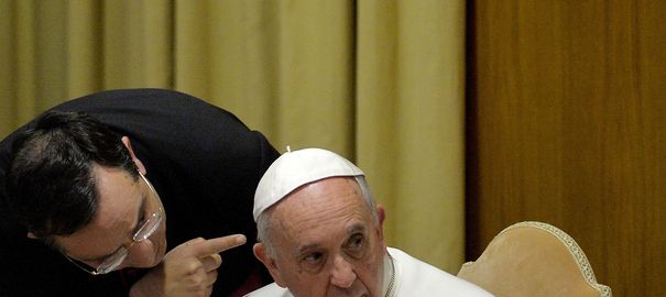 Ouverture du Consistoire extraordinaire par le Pape François ! Le-pap10