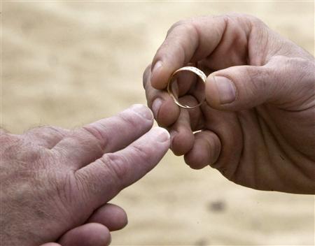 Le sous-prieur de Bose en Italie propose la dissolution d'un mariage fondée sur la mort de l'amour ! M210