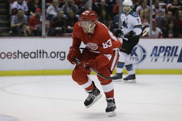 Red Wings has signed restricted free agent forward Joakim Andersson to a two-year contract. Anders10