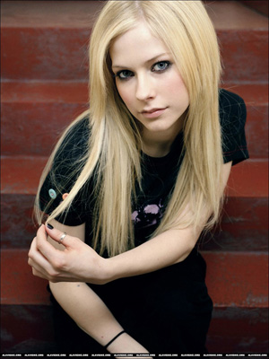 Avril Lavigne  9243ne10