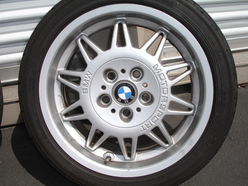 BMW 320i Coupé e36 de 1997 Wheel410