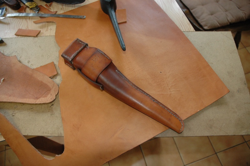travail du cuir : porte outils Ytuis_13