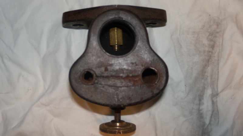 MOTEUR IHC FAMOUS 2HP N° KA 9363 ANNEE 1908 Dscn3113