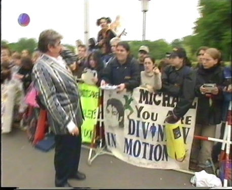 [DL] Michael History Tour Backstage 1997- Blitz TV Spezial Blitz_19