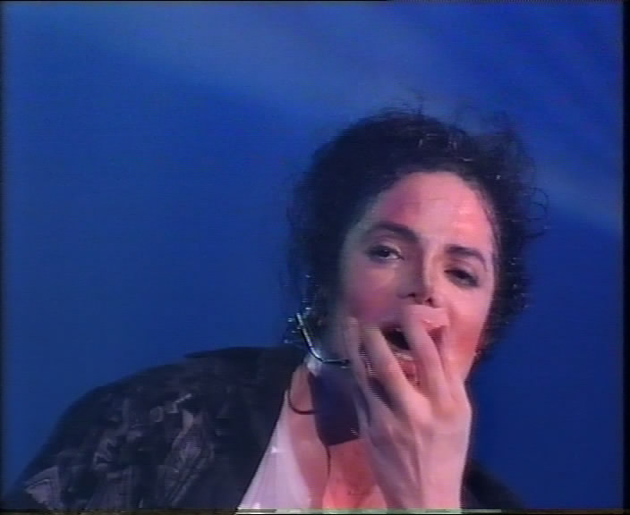 [DL] Michael Jackson Royal Concert 1996 HQ DVD Royal_77