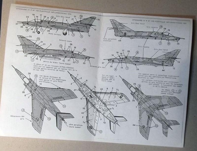 DASSAULT ETENDARD IV M & IV P (GRAPHY AIR Réf TRANSKIT n°1) Réf 80361 Eiv_0810