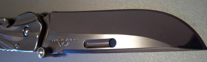 Couteau automatique Tchèque. 20120912