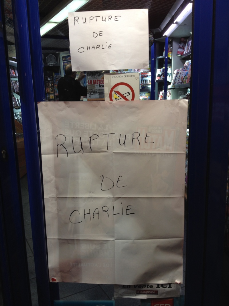 Charlie Hebdo n'est pas mort !!!!!!!!!!! - Page 3 Img_0210