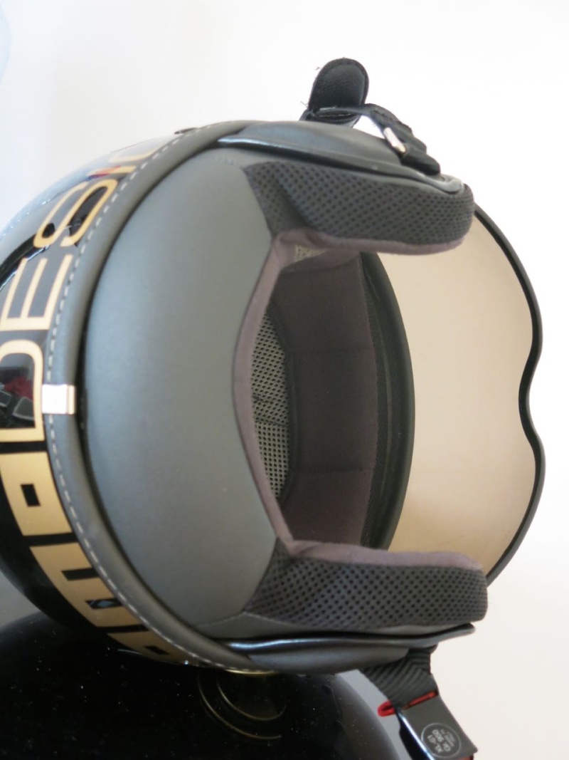  [VENDS] Casque Jet - Momo Design Fighter 1 - XL - Noir Métal / Or 1410