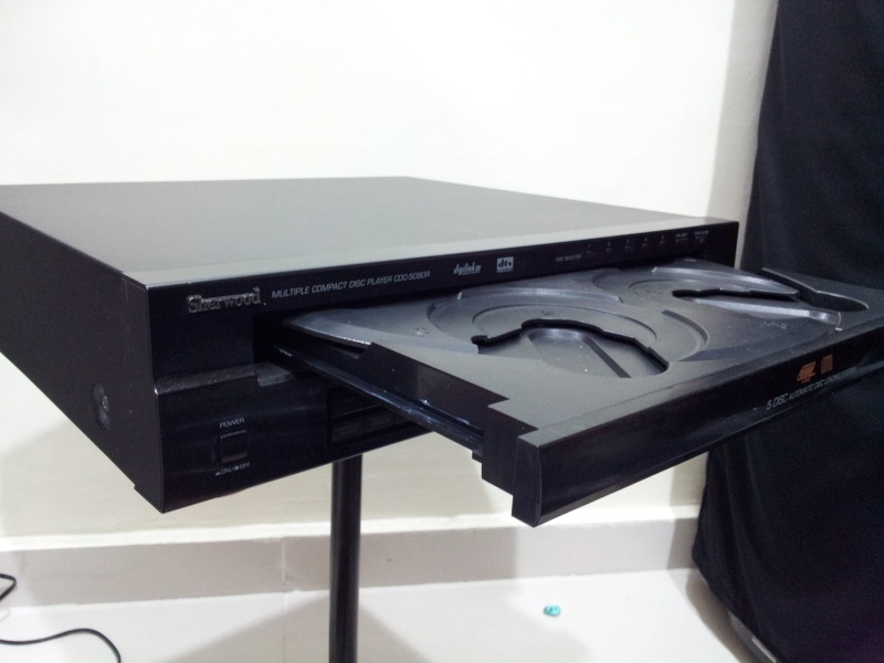 Sherwood CDC-5090R 5-Disc CD Player with 1 Bit DA Converter ( Sold) 20150182