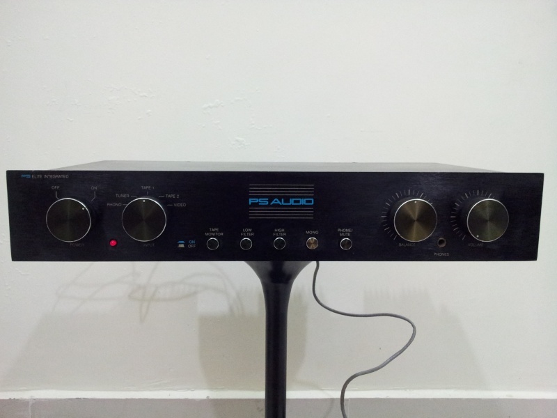 PS Audio Elite US Audiophile Stereo Integrated Amplifier with Phono ( Used) 20150219