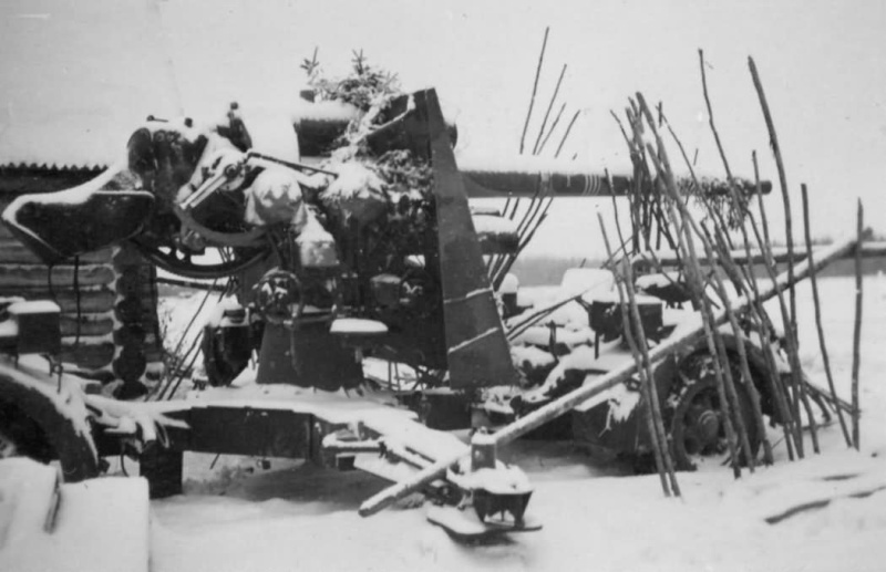 88 mm Flugzeugabwehrkanone (FlaK 18/36/37), terreur des alliés. - Page 6 Flak_310