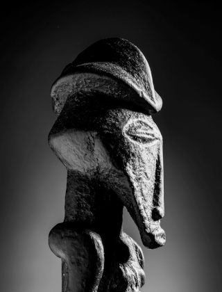 Basikasingo, (pre-Bembe/Buyo) people, Milindi ya Batee/ Banya, (Statuette des sorciers/guérrisseurs), Région de Lulenge, Lac Tanganyika, Congo Basika11