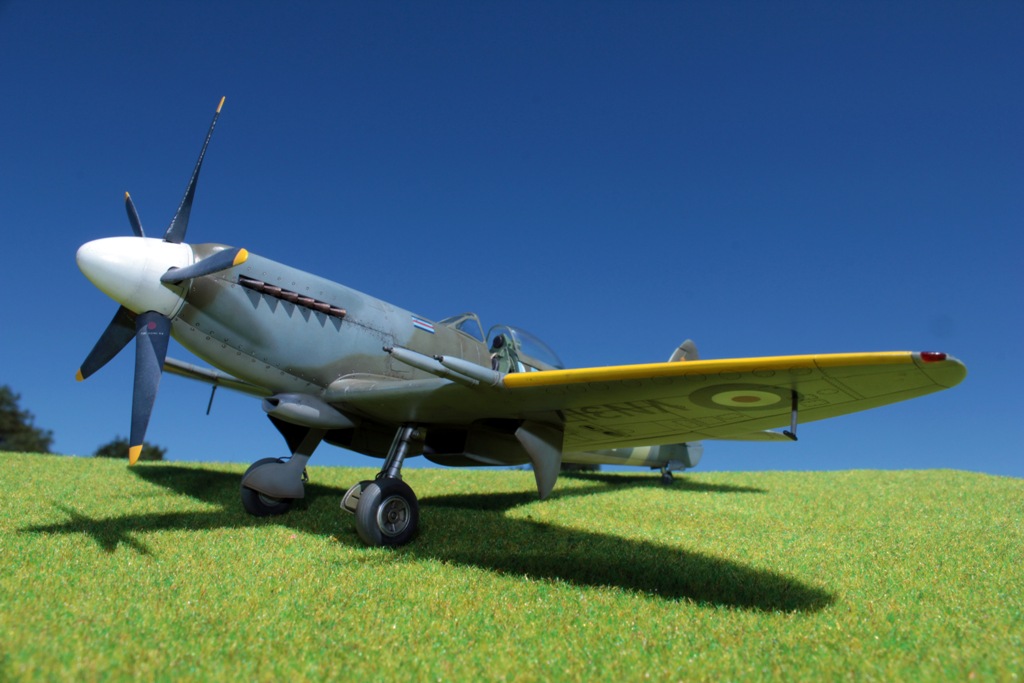 Spitfire Mk24 - Eduard 1/48 131p10