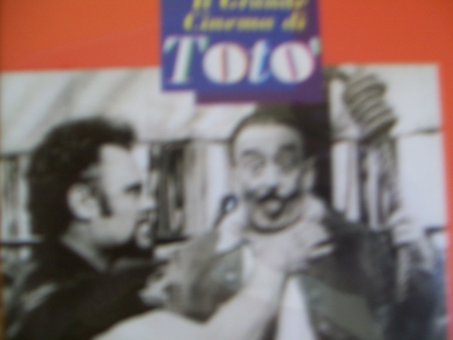 70 dvd del grande toto' vendo 00211