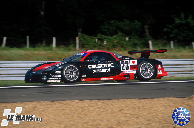 NISSAN R390 GT1 LE MANS 97  2011-110