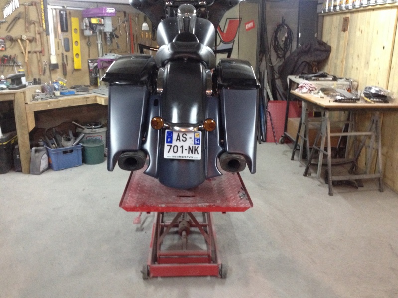 modif de mon  street glide - Page 3 Img_1923