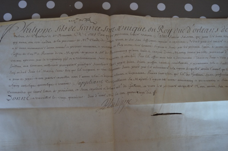 document sur peau signé Phillipe duc d'orleans Lettre10