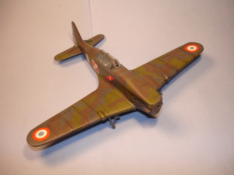 Morane-Saulnier MS-406C.1  Azur 1/72 - Page 2 Dsc01017